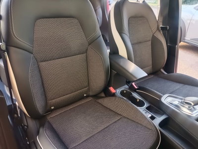 Renault Captur Full Hybrid E-Tech 145 CV Techno (11)