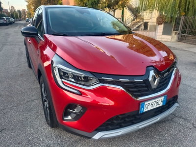 Renault Captur Full Hybrid E-Tech 145 CV Techno (2)