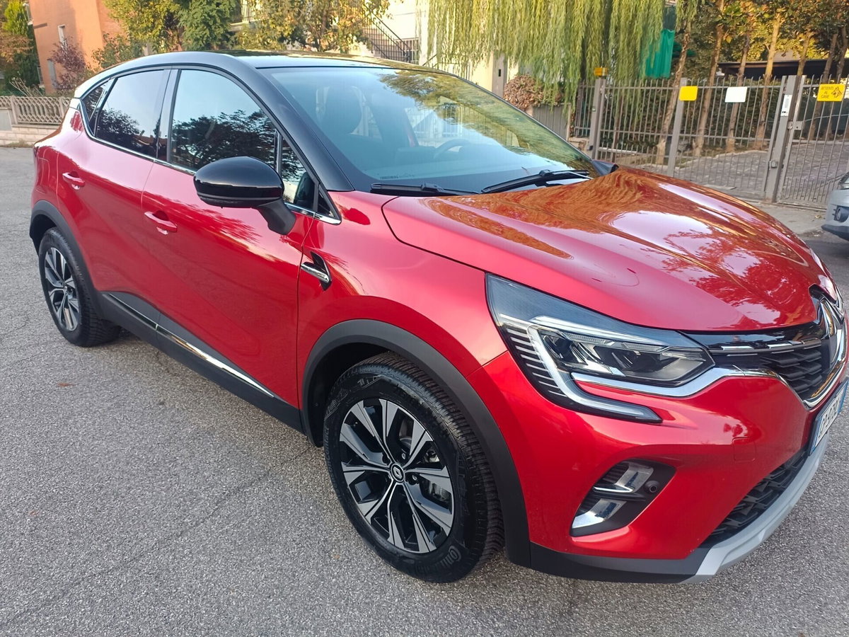 Renault Captur Full Hybrid E-Tech 145 CV Techno (5)