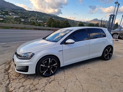 Volkswagen Golf GTD 2.0 TDI 5p. BlueMotion Technology (9)