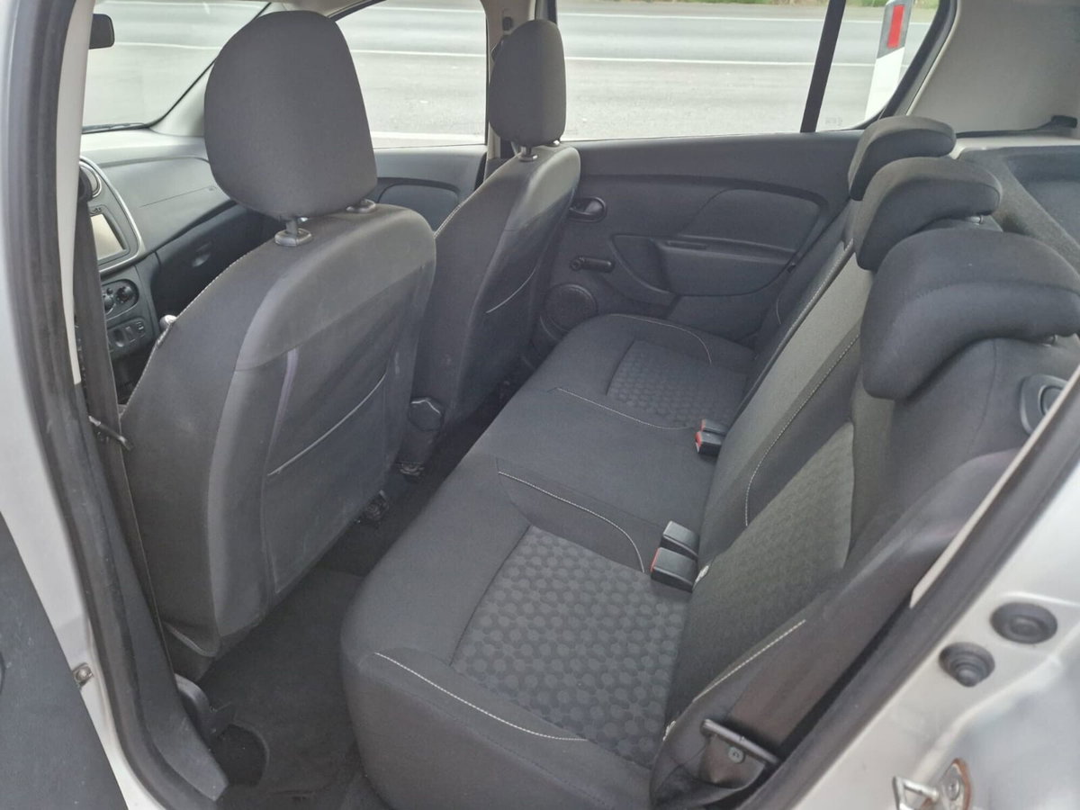 Dacia Sandero 900 TCe 12V 90CV Lauréate (14)