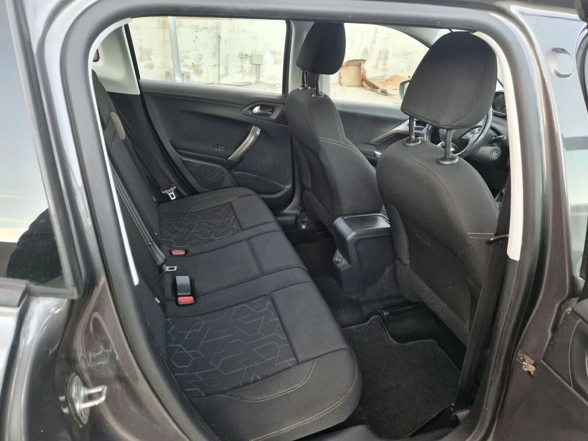 Peugeot 2008 82 ETG5 S&S Allure (13)