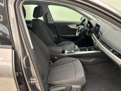 Audi A4 Avant 35 TDI/163 CV S tronic Business Advanced (15)