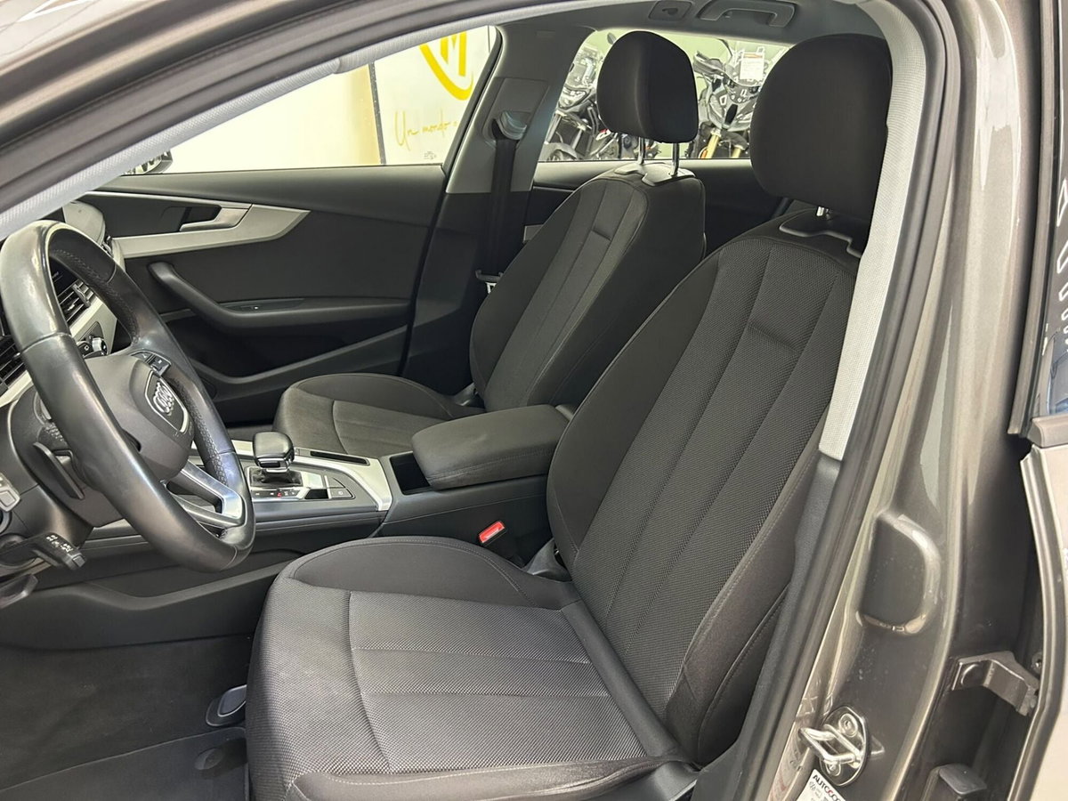 Audi A4 Avant 35 TDI/163 CV S tronic Business Advanced (9)