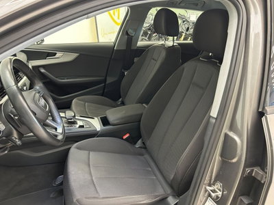 Audi A4 Avant 35 TDI/163 CV S tronic Business Advanced (9)