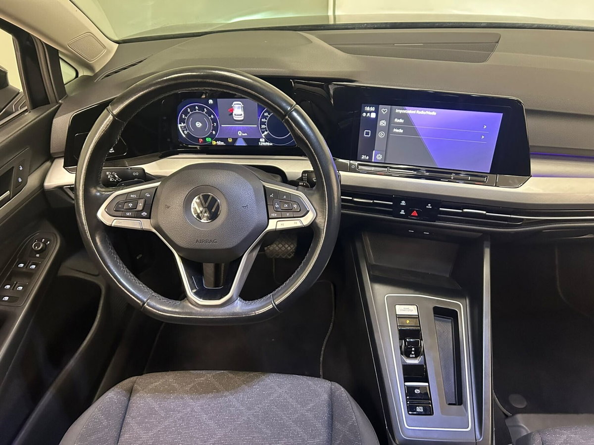 Volkswagen Golf 1.0 eTSI EVO DSG Life (14)