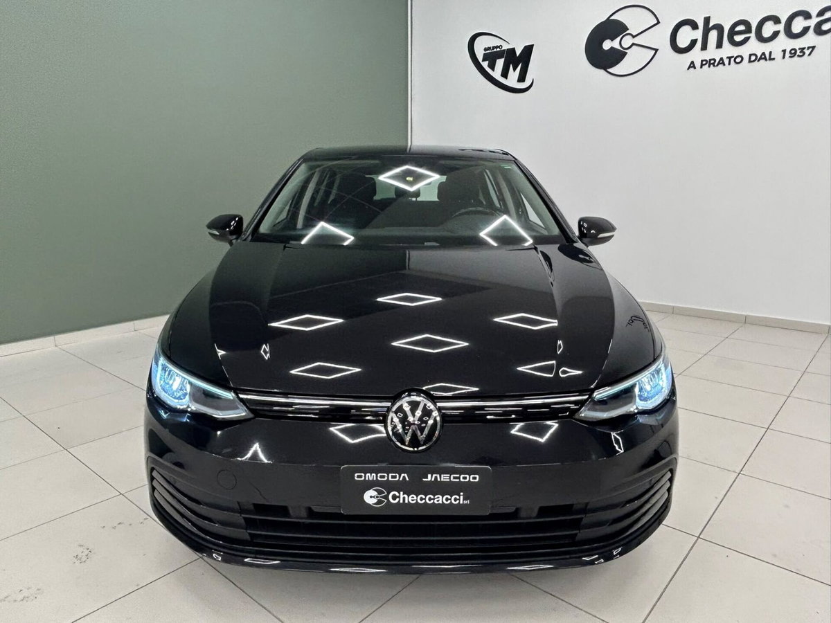 Volkswagen Golf 1.0 eTSI EVO DSG Life (3)