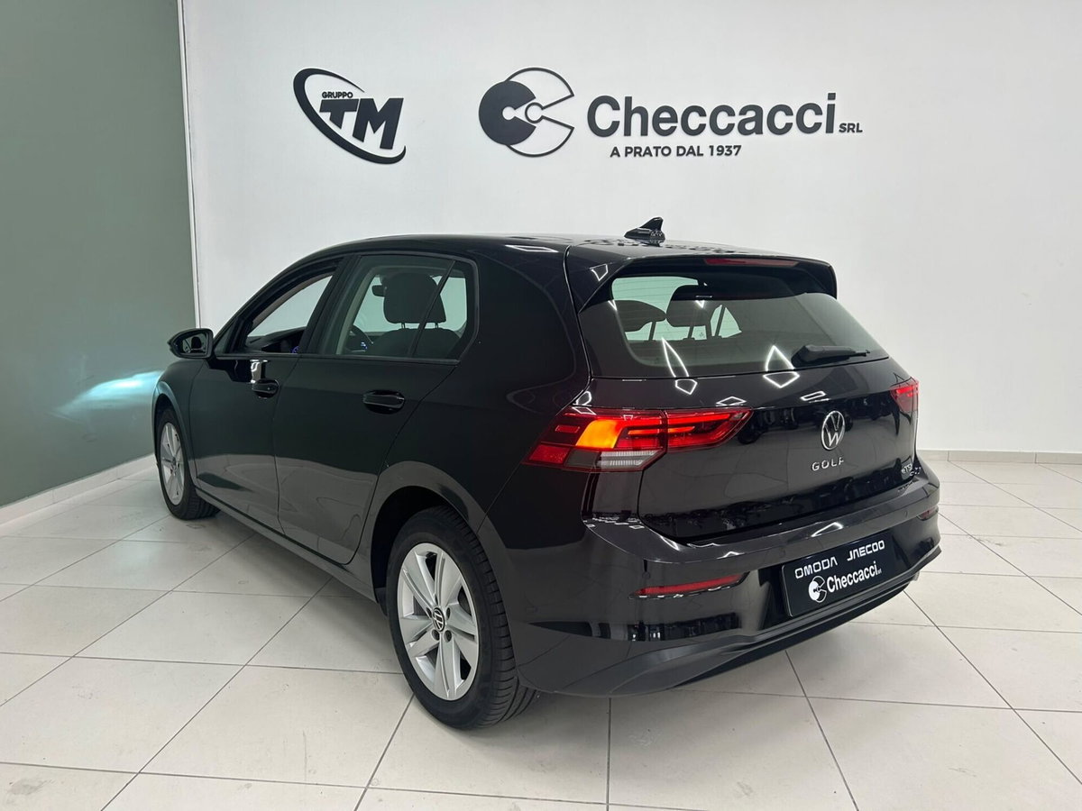 Volkswagen Golf 1.0 eTSI EVO DSG Life (7)
