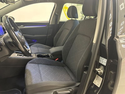 Volkswagen Golf 1.0 eTSI EVO DSG Life (8)
