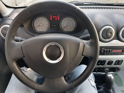 Dacia Sandero 1.2 16V Ambiance (13)
