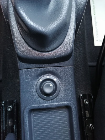 Dacia Sandero 1.2 16V Ambiance (14)