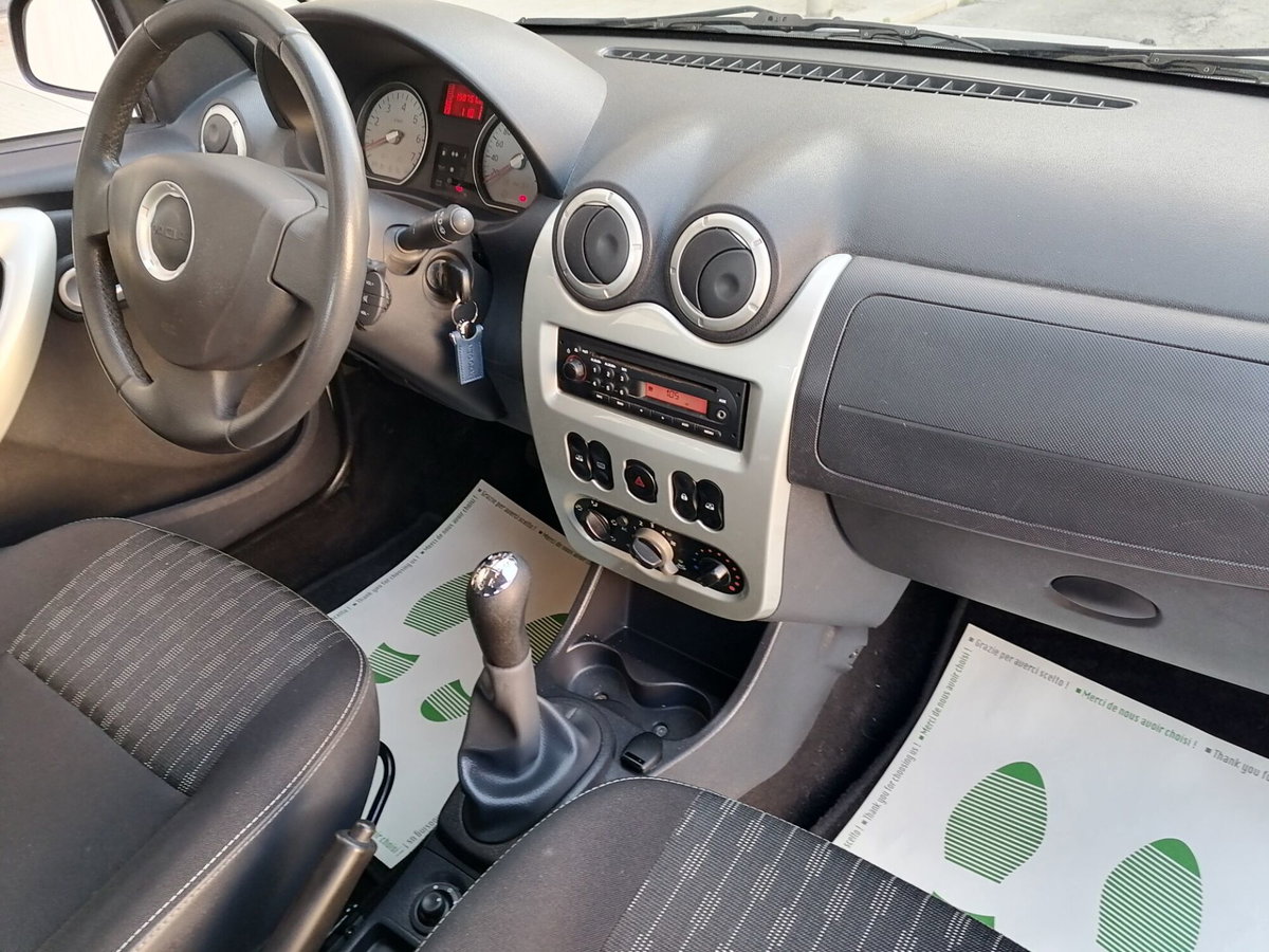 Dacia Sandero 1.2 16V Ambiance (16)