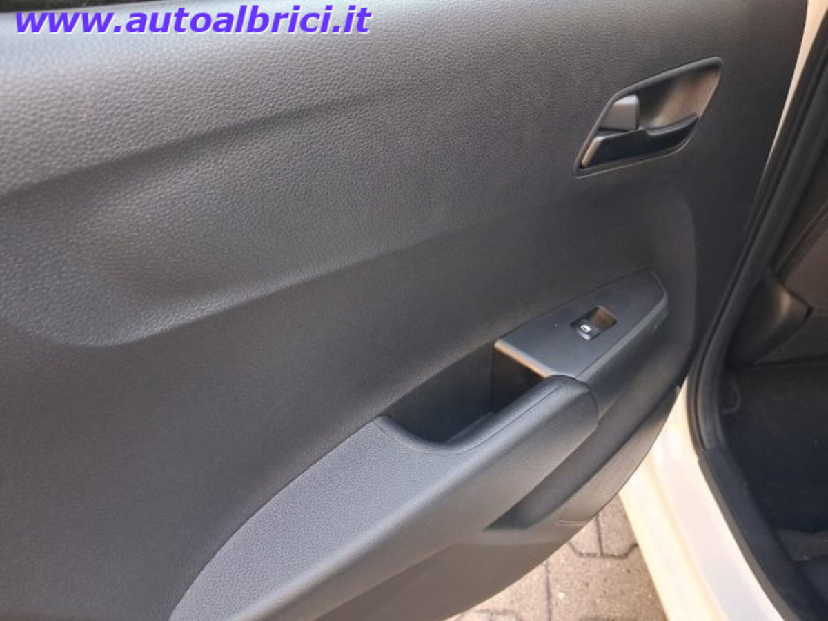 Kia Picanto 1.0 12V 5 porte AMT Urban (16)