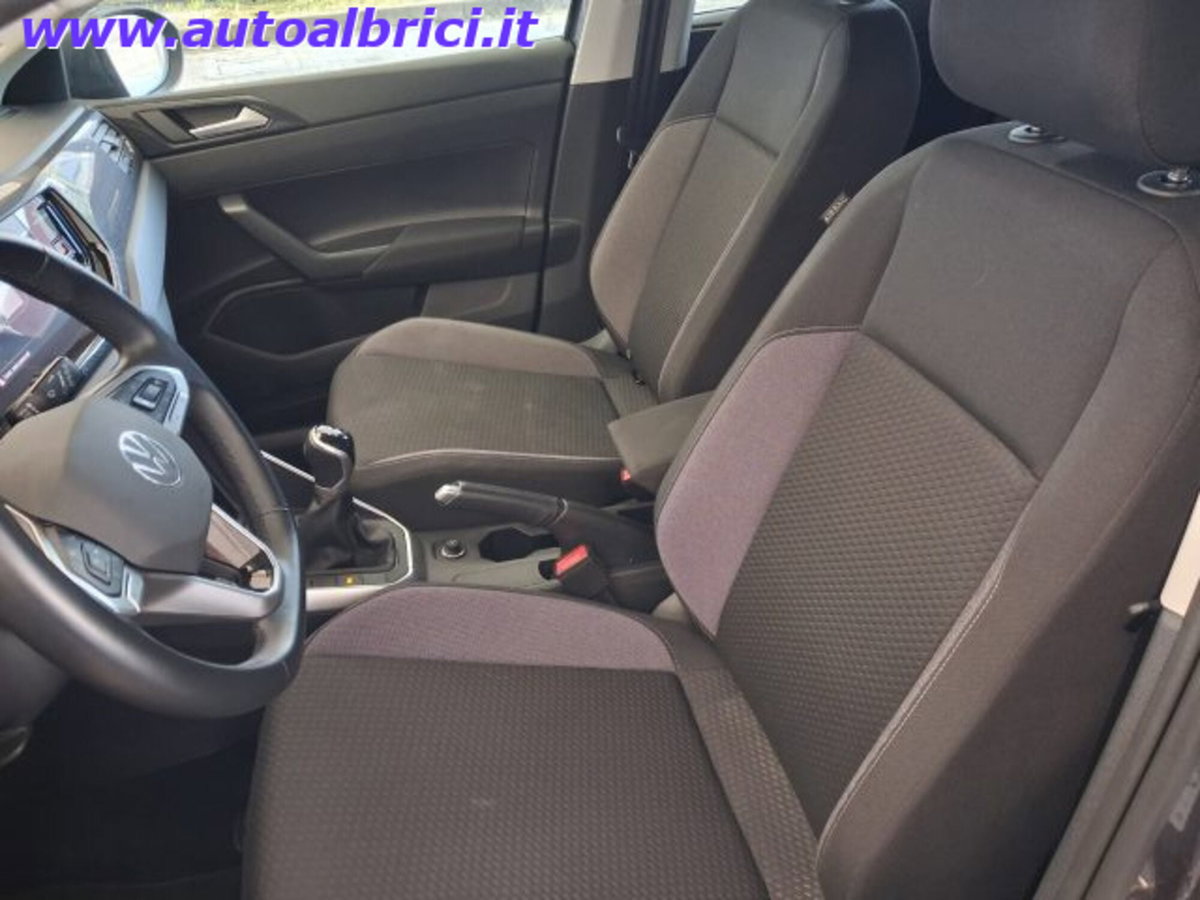 Volkswagen Taigo 1.0 tsi Life 115cv (15)