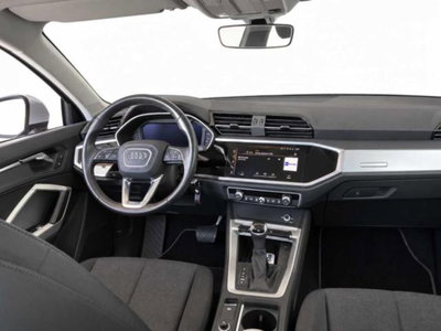 Audi Q3 35 2.0 tdi Business Advanced s-tronic (10)