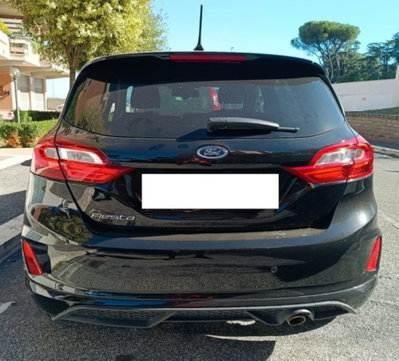 Ford Fiesta 1.0 EcoBoost 100CV 5 porte ST-Line (4)