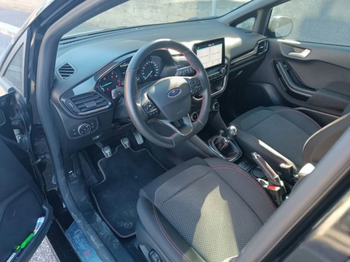 Ford Fiesta 1.0 EcoBoost 100CV 5 porte ST-Line (6)
