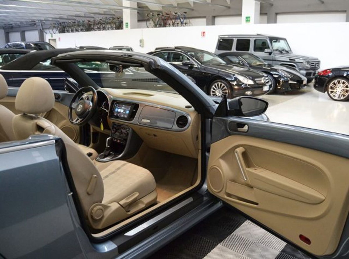 Volkswagen Maggiolino Cabrio 1.2 TSI Design (3)