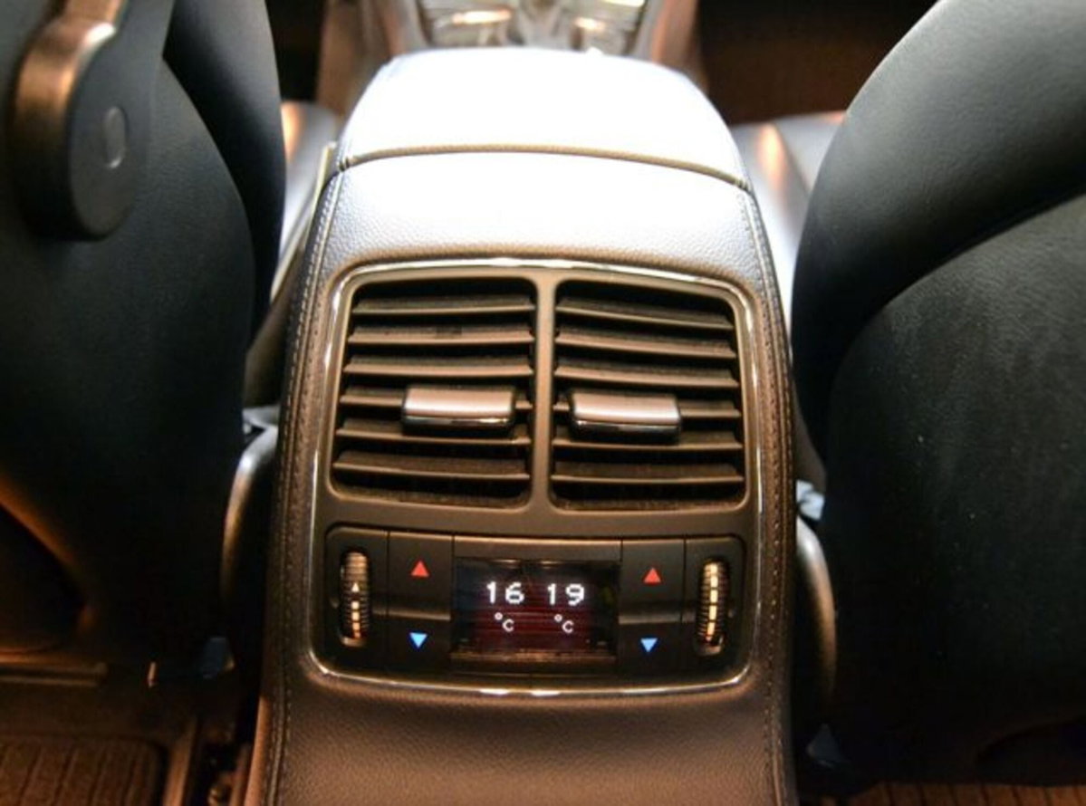 Mercedes-Benz CLS 320 CDI (10)