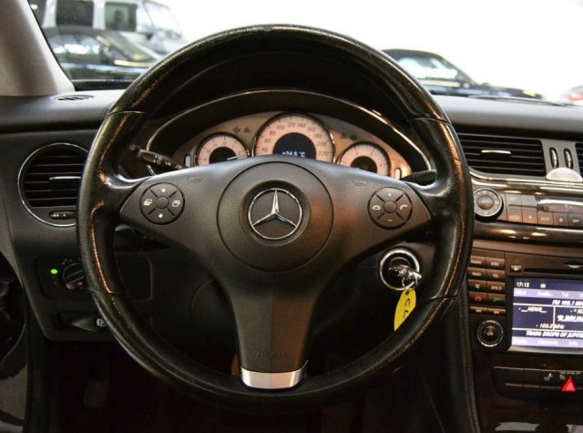 Mercedes-Benz CLS 320 CDI (11)