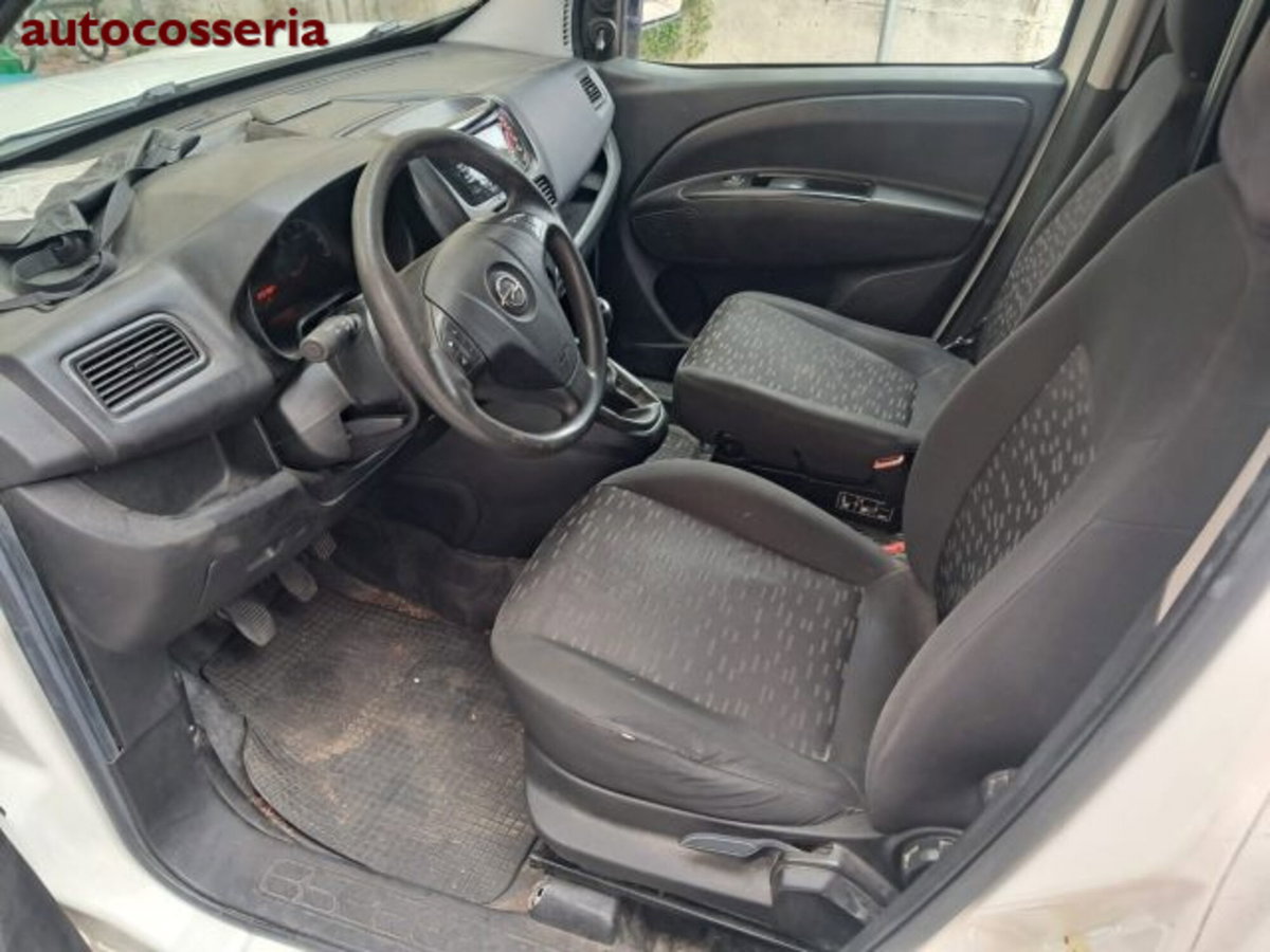 Opel Combo 1.6 CDTI 120CV EcoFLEPL-TN Van (1000kg) E6 (3)