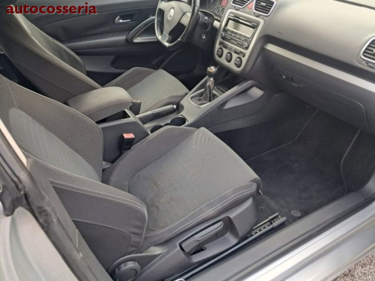 Volkswagen Scirocco 1.4 TSI (5)