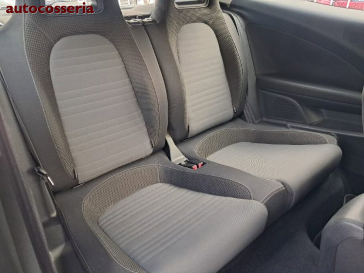Volkswagen Scirocco 1.4 TSI (7)