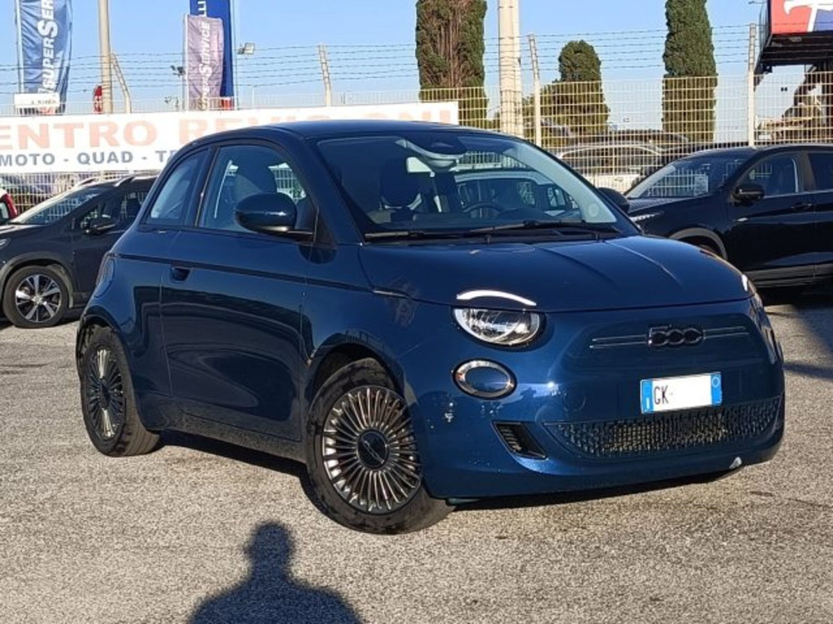 Fiat 500e Icon Berlina 42 kWh