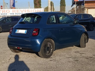 Fiat 500e Icon Berlina 42 kWh (8)