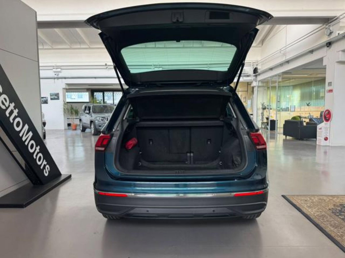 Volkswagen Tiguan 2.0 tdi Life 150cv dsg (5)