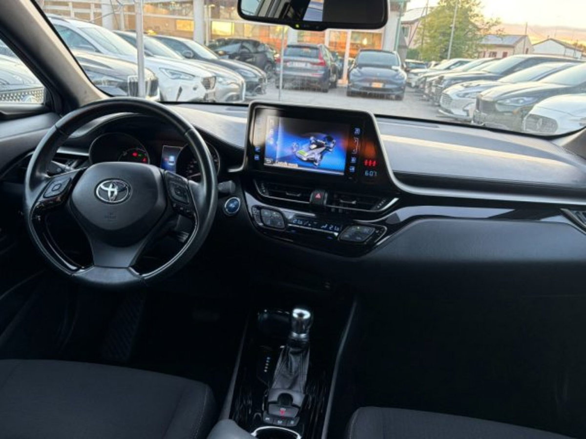 Toyota Toyota C-HR 1.8 Hybrid E-CVT Trend (10)