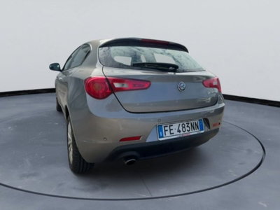 Alfa Romeo Giulietta 1.6 JTDm Business 120cv tct (2)