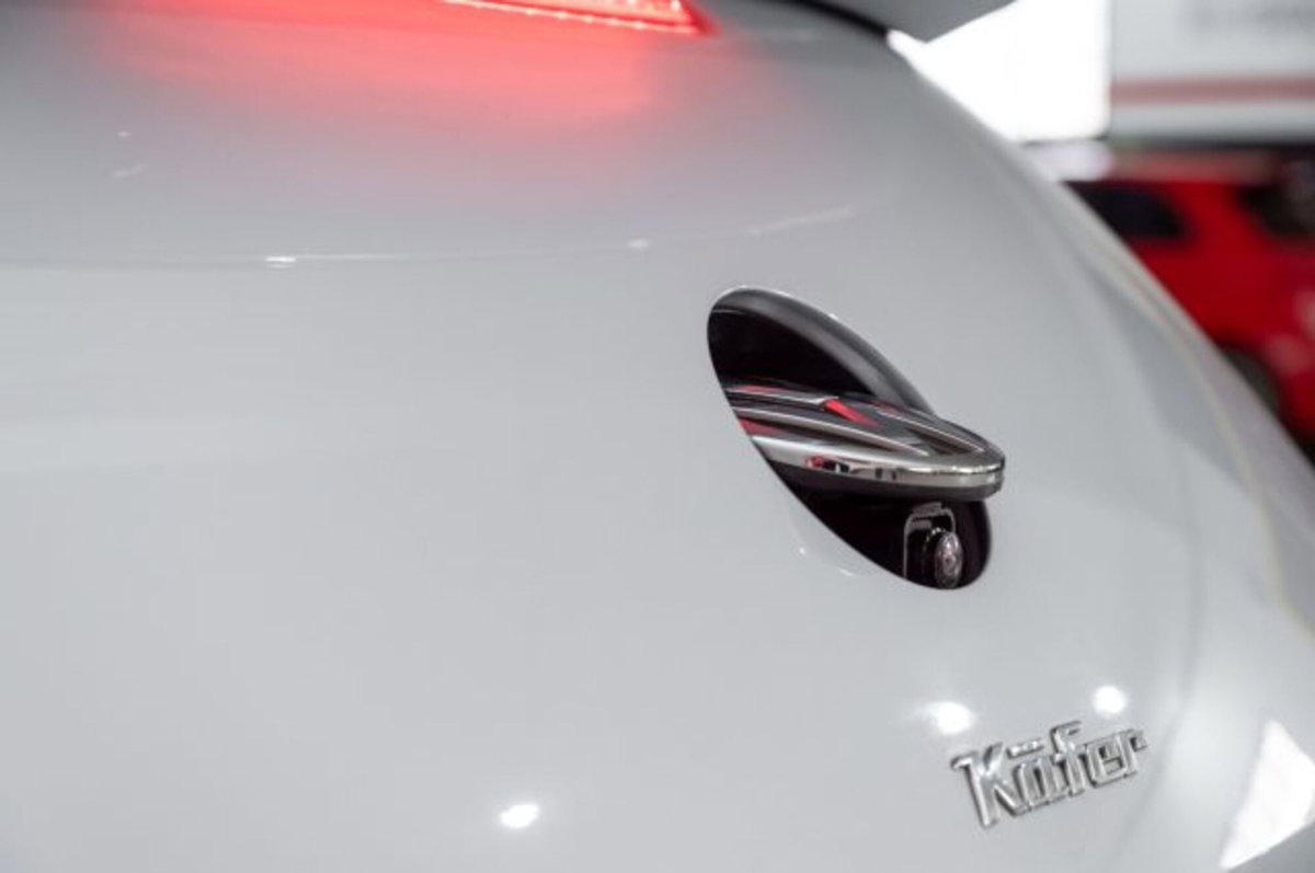 Volkswagen Maggiolino Cabrio 2.0 TSI DSG Sport BlueMotion Technology (19)