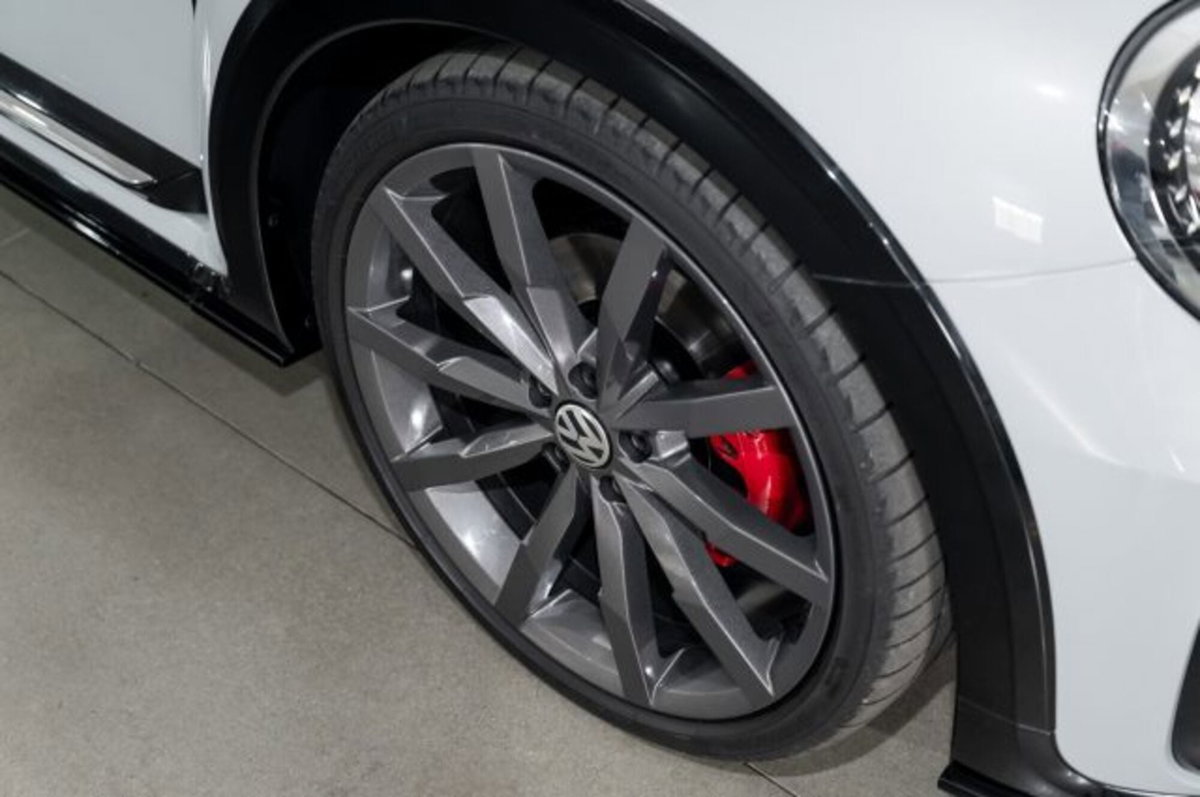 Volkswagen Maggiolino Cabrio 2.0 TSI DSG Sport BlueMotion Technology (7)