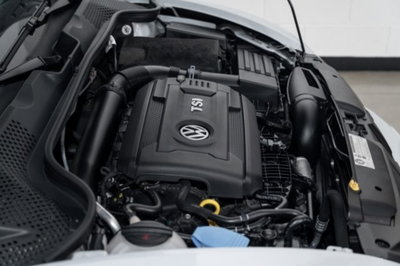 Volkswagen Maggiolino Cabrio 2.0 TSI DSG Sport BlueMotion Technology (9)