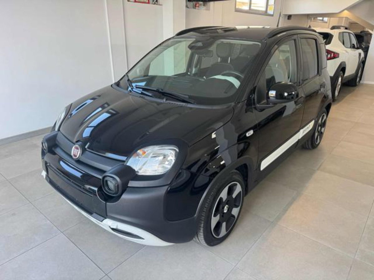 Fiat Panda Cross 1.0 firefly hybrid Cross s&s 70cv 5p.ti