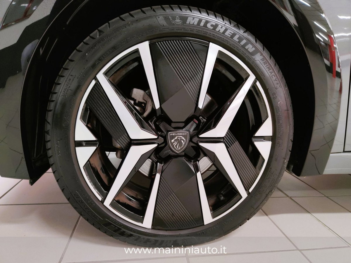 Peugeot 208 motore elettrico 136 CV 5 porte GT (11)