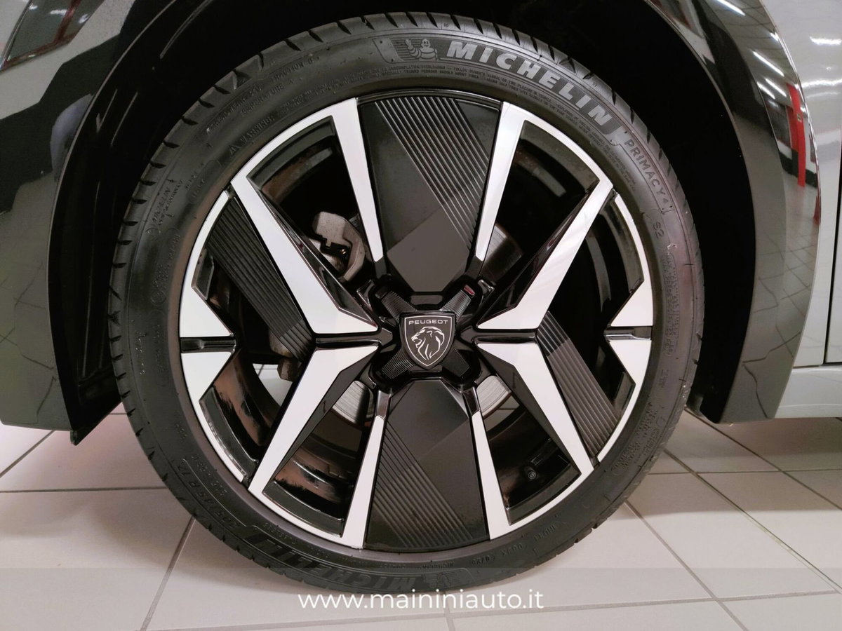 Peugeot 208 motore elettrico 136 CV 5 porte GT (11)