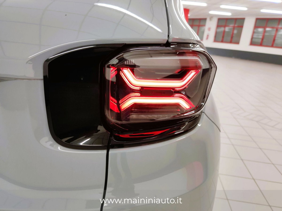 Jeep Avenger 1.2 turbo e-hybrid mhev Summit fwd 110cv edct6 (11)