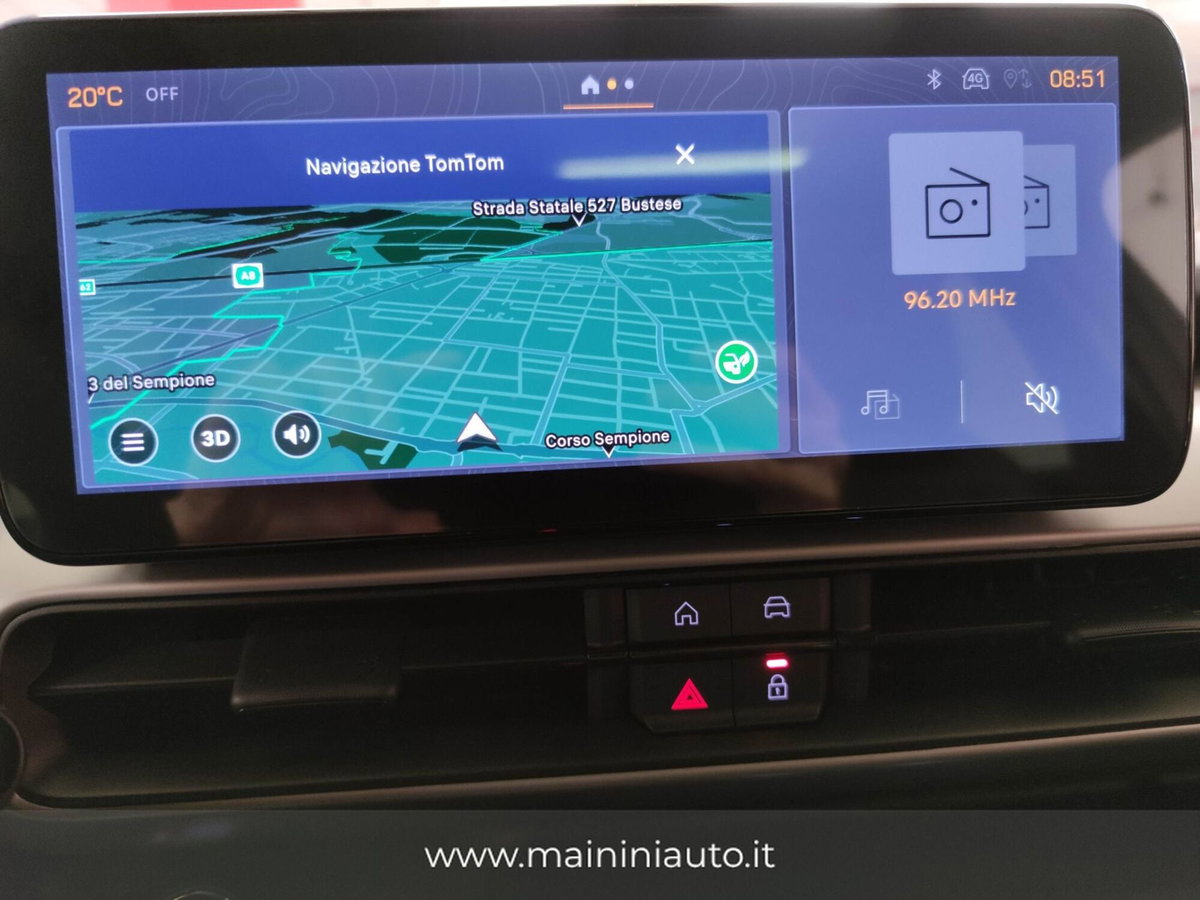 Jeep Avenger 1.2 turbo e-hybrid mhev Summit fwd 110cv edct6 (16)