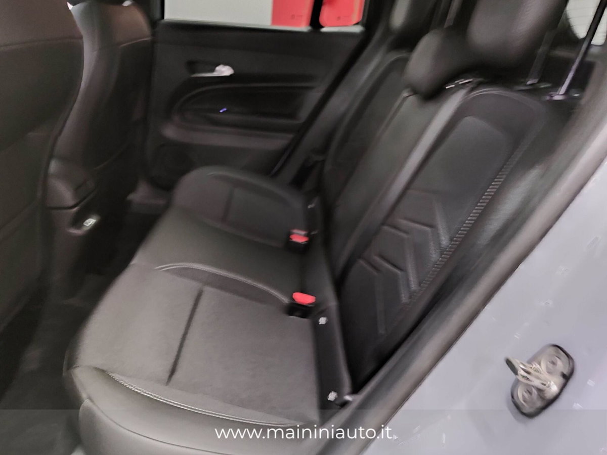 Jeep Avenger 1.2 turbo e-hybrid mhev Summit fwd 110cv edct6 (15)
