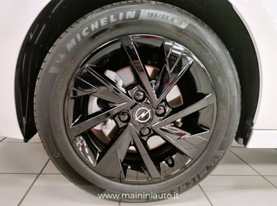 Opel Corsa 1.2 100 CV GS Line (9)