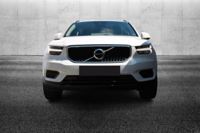 Volvo XC40 D3 Geartronic Momentum Core (3)