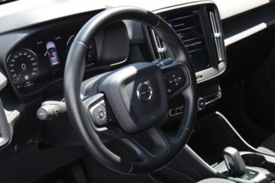 Volvo XC40 D3 Geartronic Momentum Core (6)