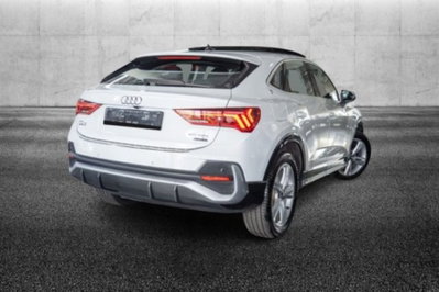 Audi Q3 Sportback 40 TDI quattro S tronic S line edition (2)