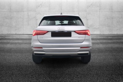 Audi Q3 35 TDI quattro S tronic Business (5)