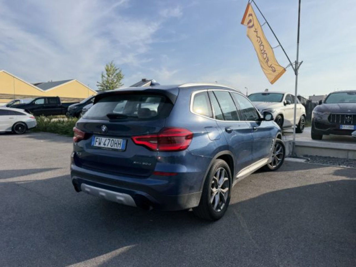BMW X3 xDrive30d 249CV xLine (2)