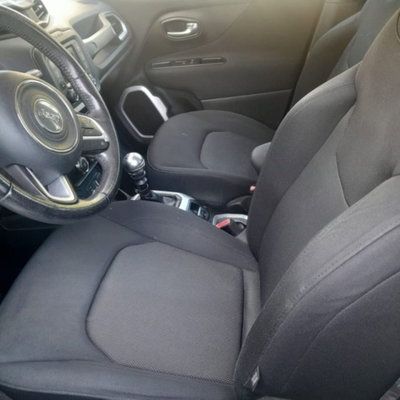 Jeep Renegade 1.6 Mjt 120 CV Longitude (5)