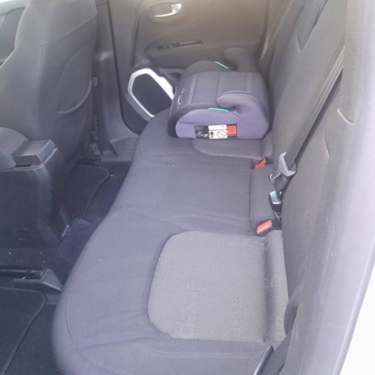 Jeep Renegade 1.6 Mjt 120 CV Longitude (6)