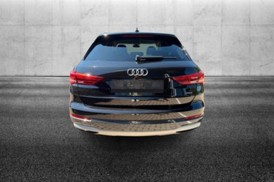 Audi Q3 35 TDI quattro S tronic Business (4)
